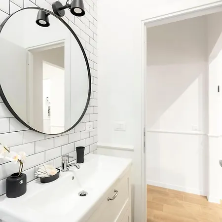 White Flat Ground Floor