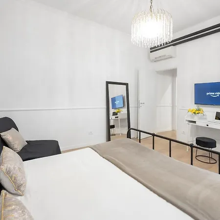 White Flat Ground Floor